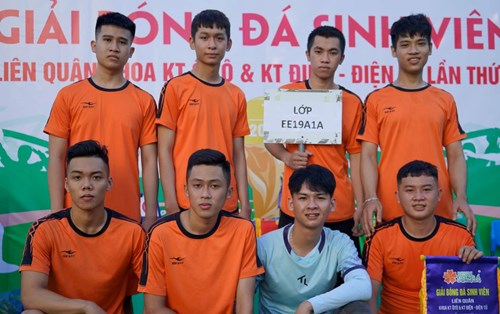 Khai mạc giải bóng đá truyền thống khoa Điện - Ô tô 2020