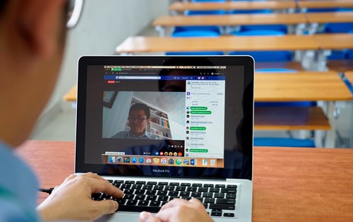 Đại học Đông Á: “Giảng đường” online thời nCoV