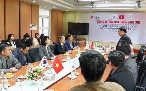Tổng lãnh sự Hàn Quốc tại Đà Nẵng thăm và làm việc với Đại học Đông Á