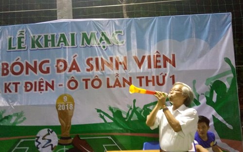 Lễ khai mạc giải bóng đá Mini Khoa Điện - Ôtô 2018 - ĐH Đông Á
