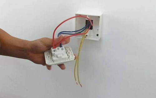 Kỹ năng nối dây điện âm tường