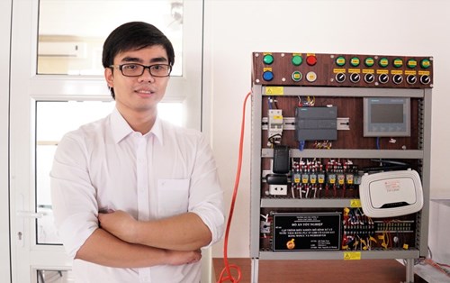 SV Hồ Nhật Nam đạt giải cuộc thi “Sinh viên nghiên cứu khoa học” năm 2018 do Quỹ hỗ trợ sáng tạo kỹ thuật Việt Nam (VIFOTEC) tổ chức